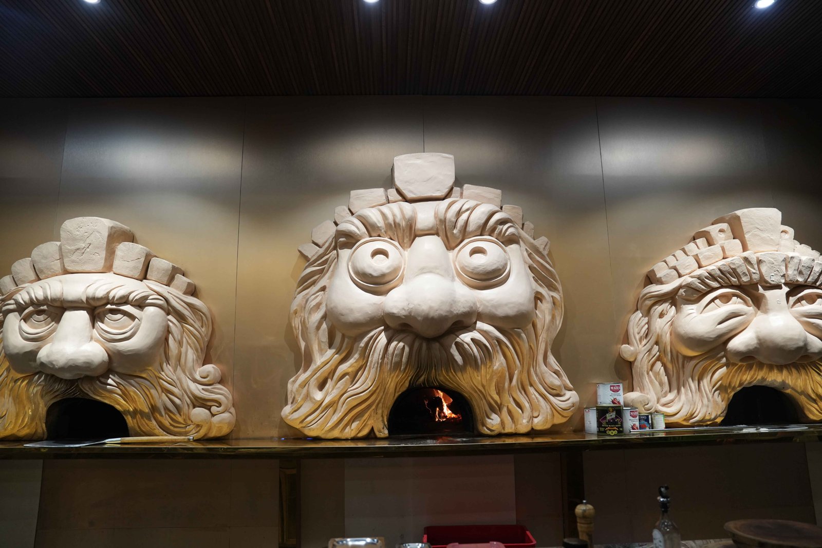 Cardi Garden Steakhouse & Pizzeria