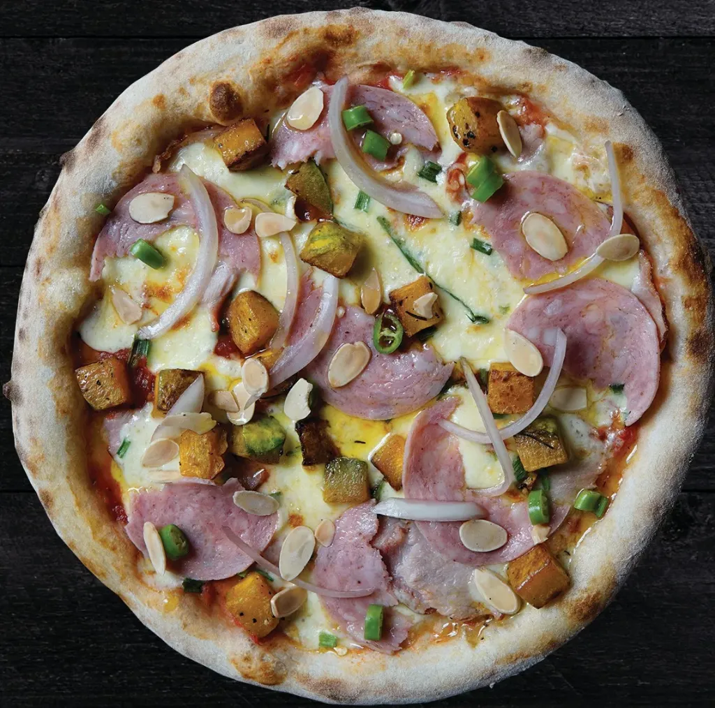 Pizza Bí Đỏ - Size S -Roast Pumpkin & Garlic Sausage