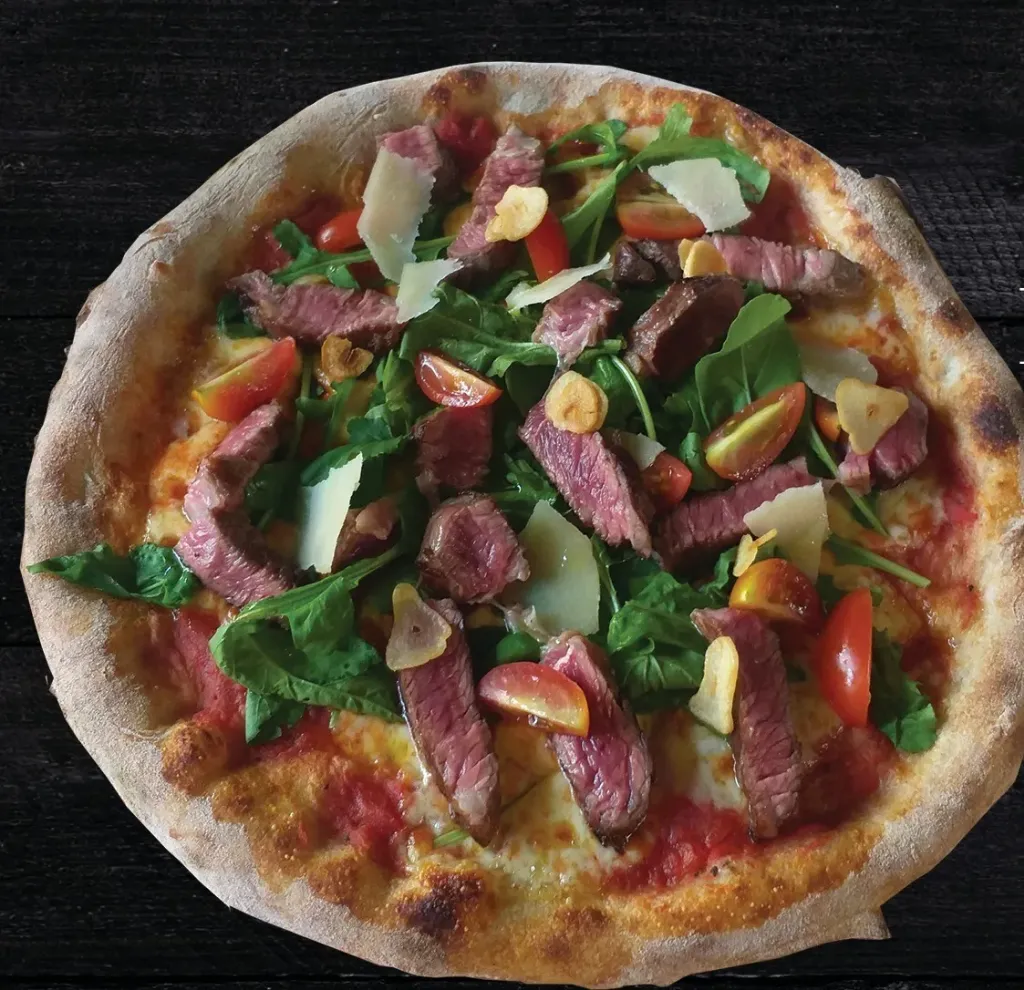 Pizza Bò Tươi size S Manzo